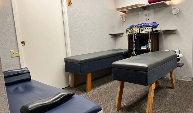 Dublin Auto Accident Injury Chiropractic In Dublin reception desk