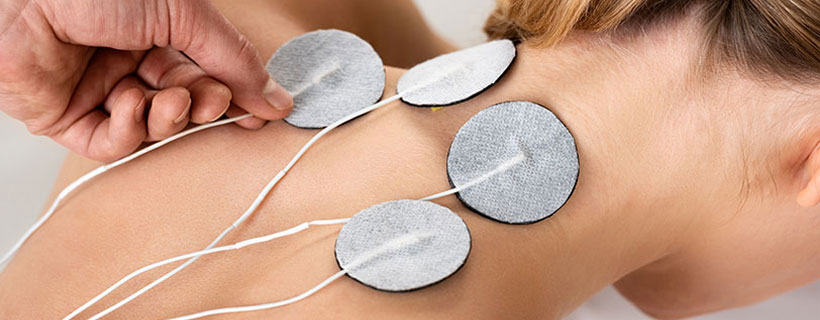 patient receiving electrical muscle stimulation in Dublin for auto accident injury relief